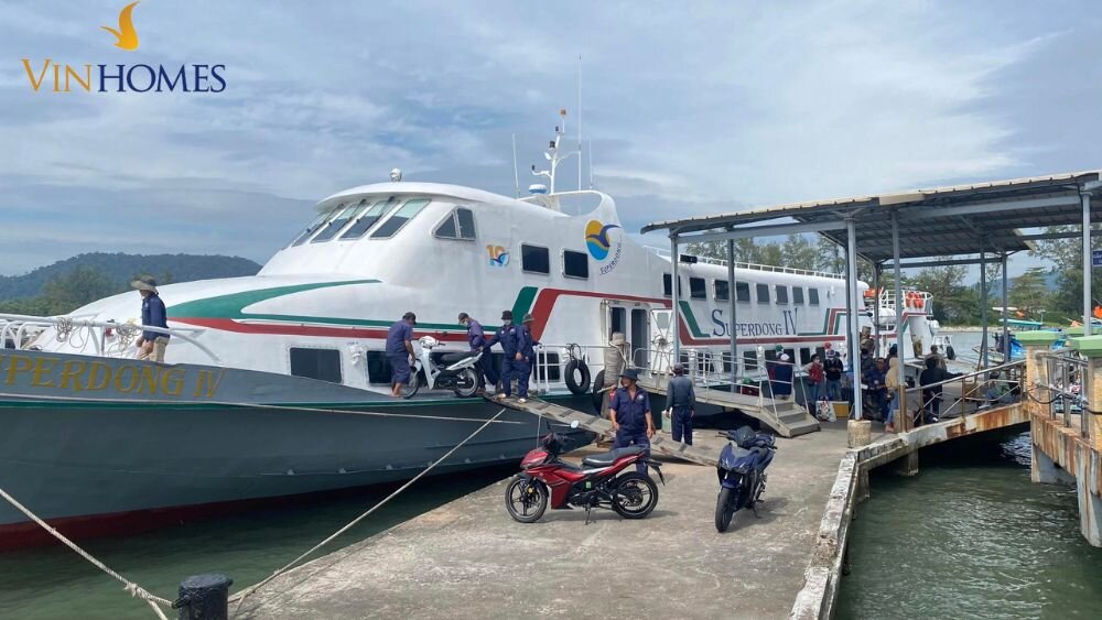 Phương tiện di chuyển đến Phú Quốc rất linh động